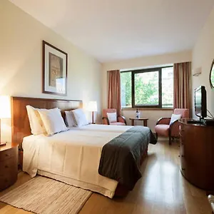 In The Heart Of Lisbon-altis Appartement